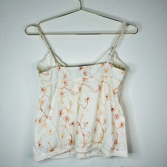 Forever Twenty One Tank with Embroidered Flowers Size Large - Picture 6 of 9